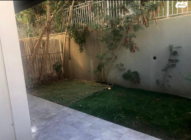 דירת גן, אריה לובה אליאב 18, זיו, חיפה