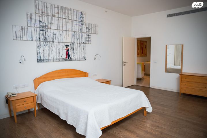 גג/ פנטהאוז, שבט שמעון 15, רובע י"ב, אשדוד