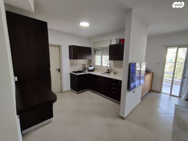 דירה, אורן 4, גדרה מזרח, גדרה