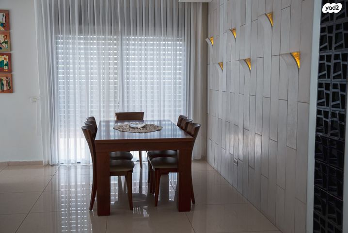 גג/ פנטהאוז, שבט שמעון 15, רובע י"ב, אשדוד