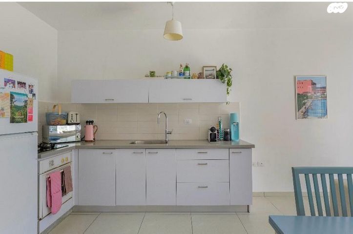 דירה, זלמן שניאור 11, לב תל אביב, לב העיר צפון, תל אביב יפו