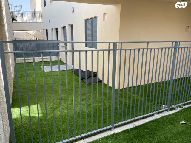 דירת גן, ענבר 87, נעלה, נעלה