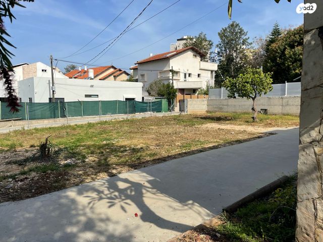 בית פרטי/ קוטג', הפרח 107, שיכוני המזרח, ראשון לציון