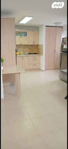 שדרות בן גוריון 12