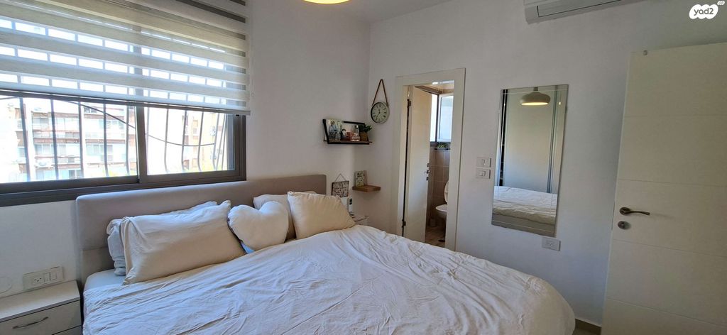 דירה, גבעת התחמושת 2, קרית שרת מערב, חולון