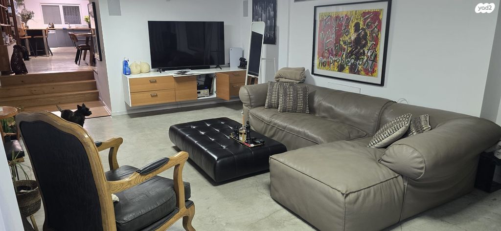 דירת גן, דבורה הנביאה 21, גני צהלה, רמות צהלה, תל אביב יפו