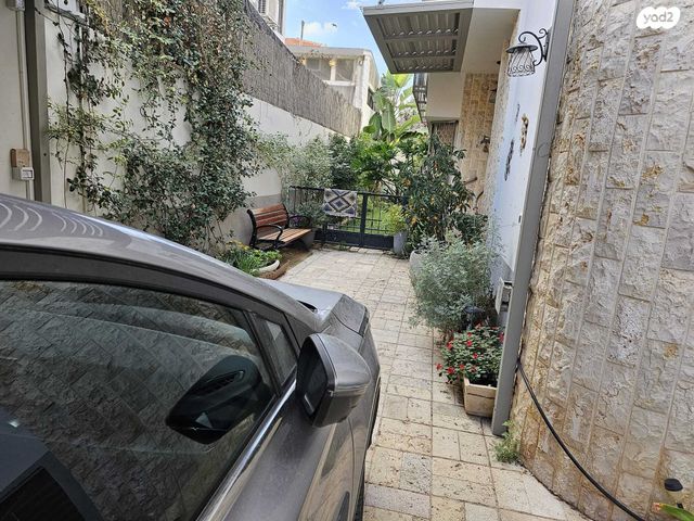 בית פרטי/ קוטג', אביבה ומתיתיהו לוסטרניק 49, מקוב, רחובות