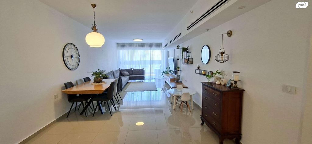 דירה, גבעת התחמושת 2, קרית שרת מערב, חולון