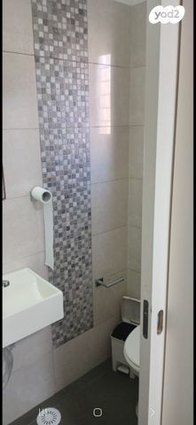 דירה, שדרות בן גוריון 12, בן גוריון, חולון