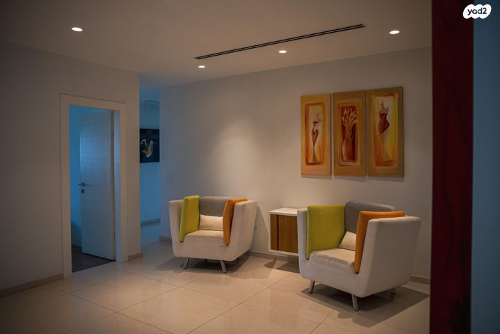 גג/ פנטהאוז, שבט שמעון 15, רובע י"ב, אשדוד