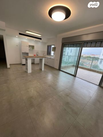 דירה, אריאל שרון 1, נווה שרון / שער העיר, נתיבות