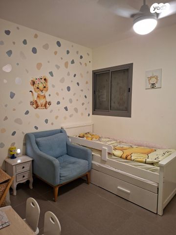 דירה, ש"י עגנון 13, נאות שמיר, יבנה