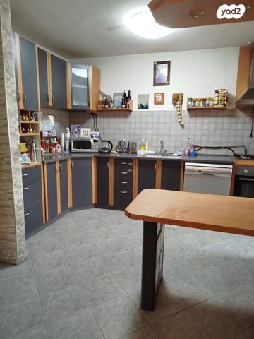 דירה, דוד רזיאל 7, קרית אריה / שיינפלד, בית שמש