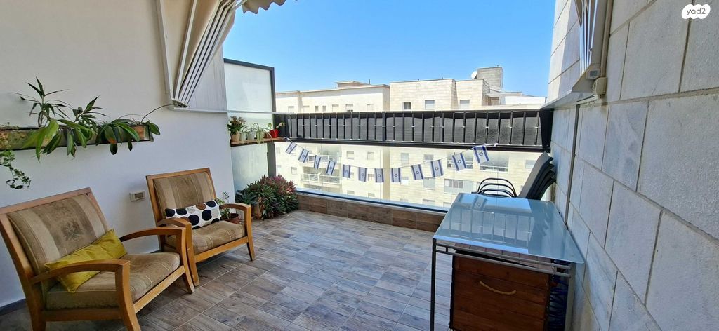 דירה, גבעת התחמושת 2, קרית שרת מערב, חולון