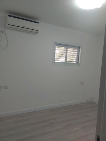 בית פרטי/ קוטג', מבצע קדש 22, רמות בן צבי, יבנה