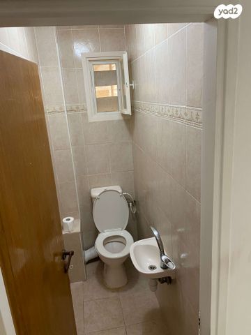 דירה, שמעון 20, לבאות, ערד