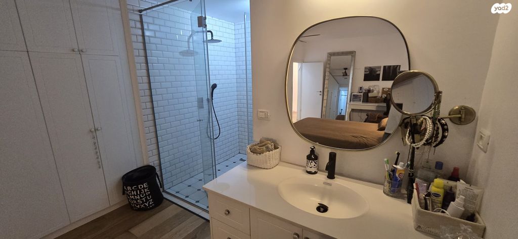 דירת גן, דבורה הנביאה 21, גני צהלה, רמות צהלה, תל אביב יפו