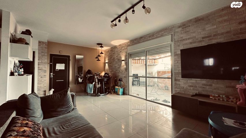 דירה, עין יהב 65, האמהות, שחמון, רובע 9, אילת