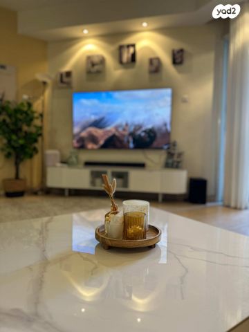 דירה, אורי צבי גרינברג 23, בן גוריון, חולון