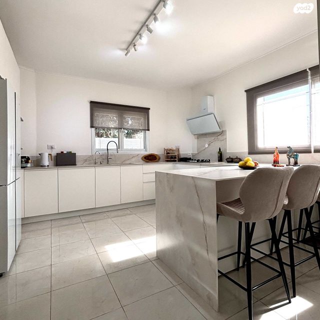 בית פרטי/ קוטג', המייסדים 111, שאר העיר, כפר יונה