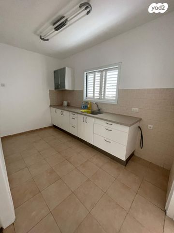 דירה, ביל"ו 18, לב המושבה / מרכז העיר, פתח תקווה