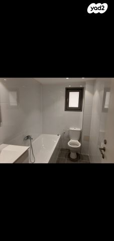 דירה, דליה רביקוביץ 6, נאות שמיר, יבנה