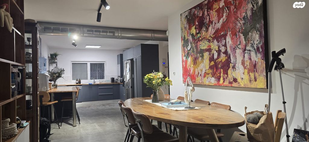 דירת גן, דבורה הנביאה 21, גני צהלה, רמות צהלה, תל אביב יפו