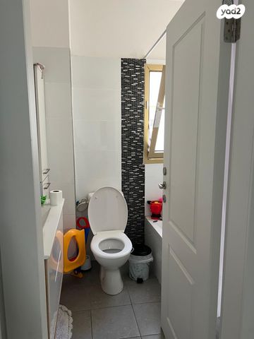 שביל חודשי השנה 5