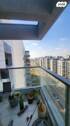 דירה, נאוה סמל 6, צומת סביון, קרית אונו