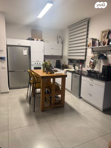 יערות ישראל 44