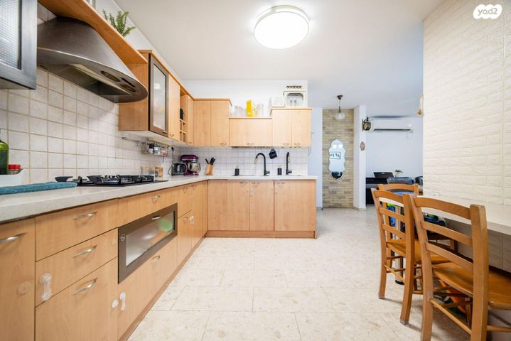 דירה, רבי יהודה הנשיא 15, הדר גנים, פתח תקווה