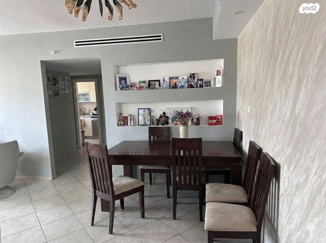 שדרות רוטשילד 23