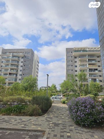 דירה, אהבת אדם 82, שרונה, כפר יונה