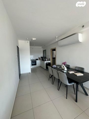 דירה, דרך ארץ 6, עיר היין, אשקלון