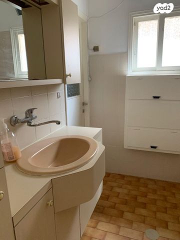 דירה, רוטשילד 76, כצנלסון, ראשון לציון