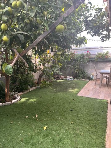 בית פרטי/ קוטג', אביבה ומתיתיהו לוסטרניק 49, מקוב, רחובות