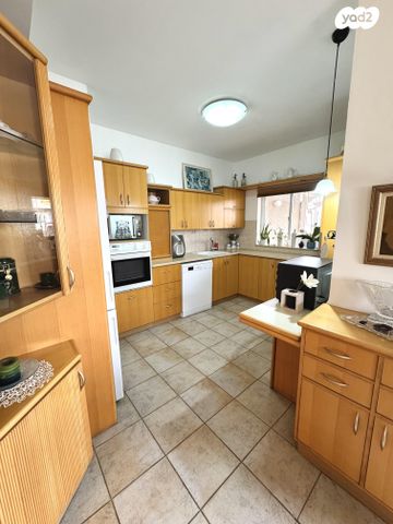 דופלקס, יצחק יציב 6, קרית חיים מזרחית, חיפה