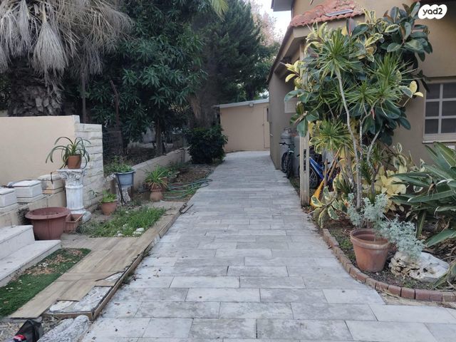 בית פרטי/ קוטג', הראשונים 27, יפה נוף, פרדס חנה כרכור