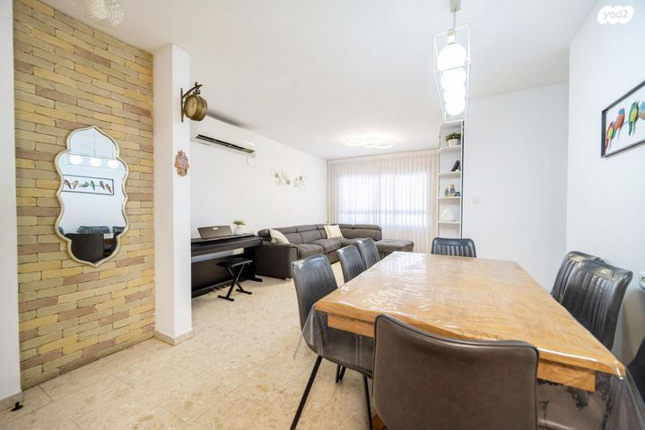 דירה, רבי יהודה הנשיא 15, הדר גנים, פתח תקווה