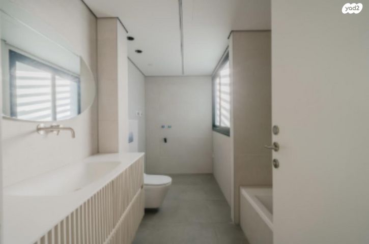 גג/ פנטהאוז, דרך ארץ 40, עיר היין, אשקלון