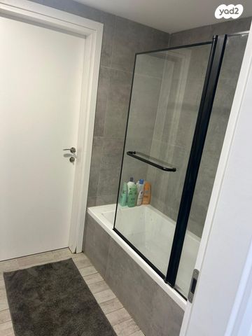 דירה, הגפן 17, הרצל, באר יעקב