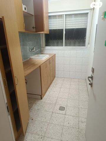 דירה, שדרות אח"י אילת 30, קרית חיים מזרחית, חיפה