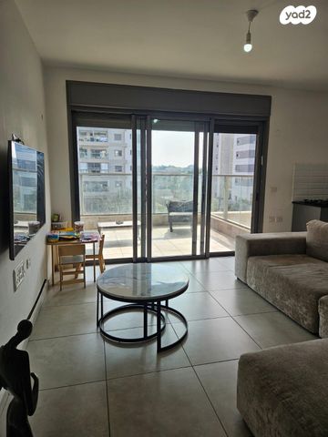 דירה, אהבת אדם 82, שרונה, כפר יונה