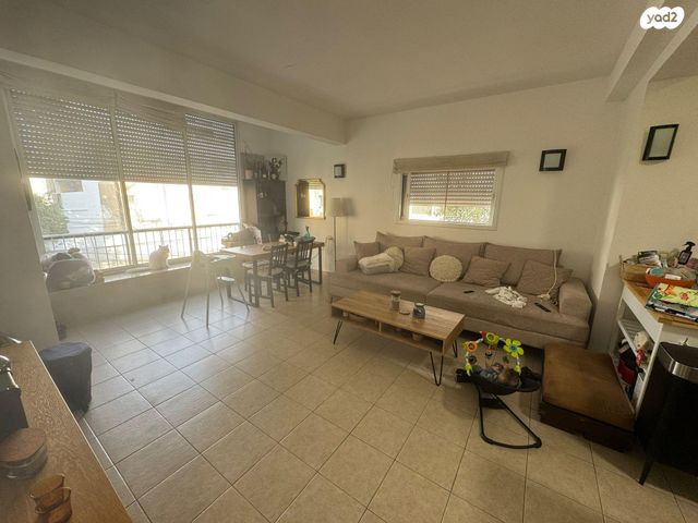 שדרות נורדאו 25