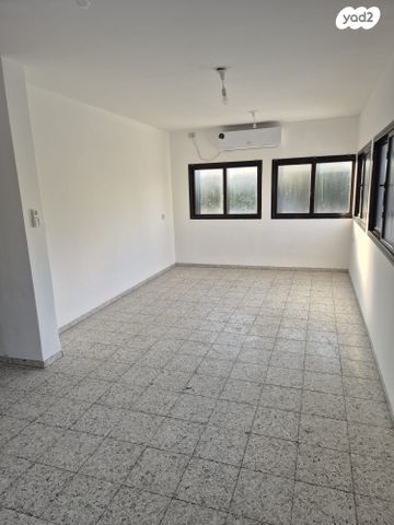 בית פרטי/ קוטג', מהרי"ץ 3, נחליאל, חדרה