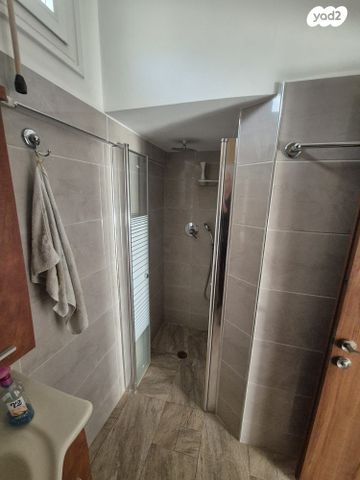 דירה, שדרות ההגנה 49, קרית אליעזר, חיפה