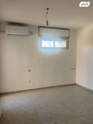 דירת גן, שמואל תמיר כצנלסון 2, פסגת זאב, ירושלים