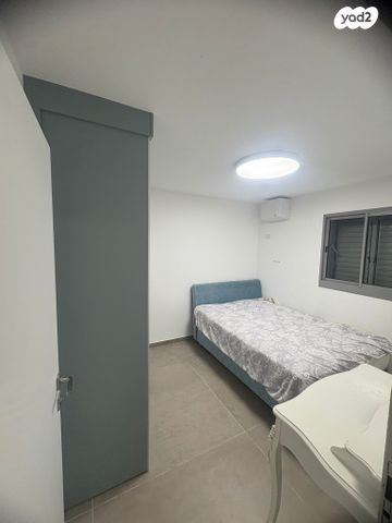 יחידת דיור, ברקת 3, צמרות המושבה, באר יעקב