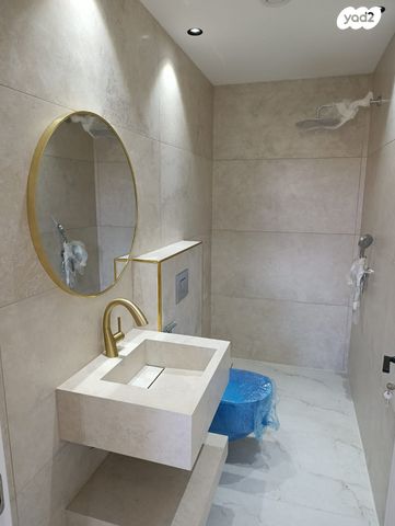 דירה, המצפה 35, אבו גוש, אבו גוש