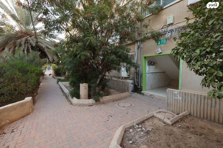 דירה, שמעון בר גיורא 18, שכונה ד', באר שבע